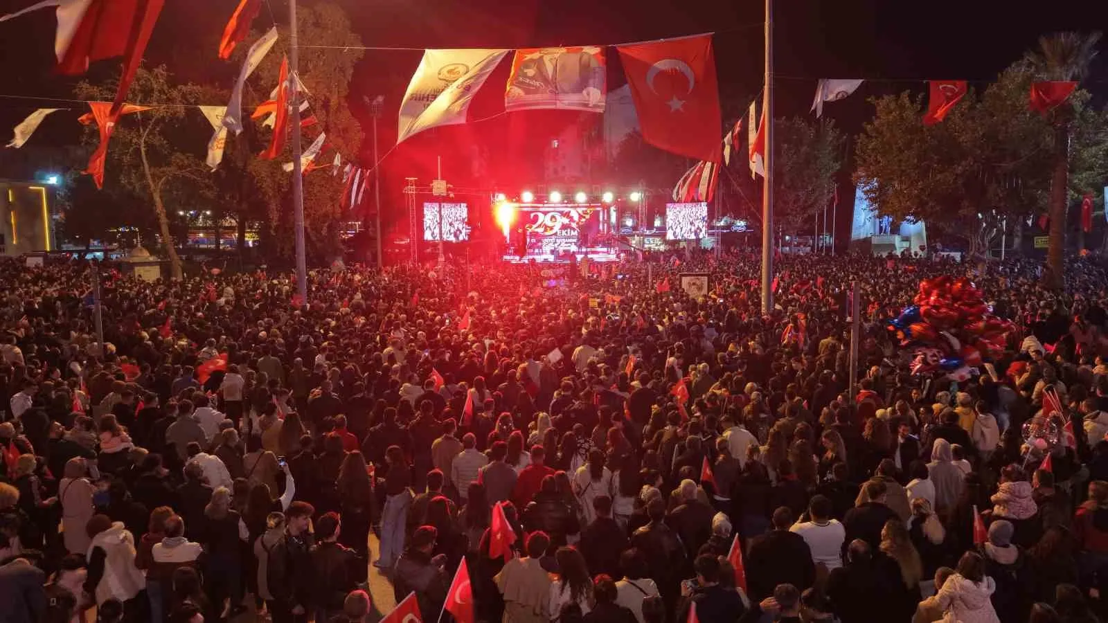 Binlerce Denizlili Cumhuriyet için yürüdü - 4