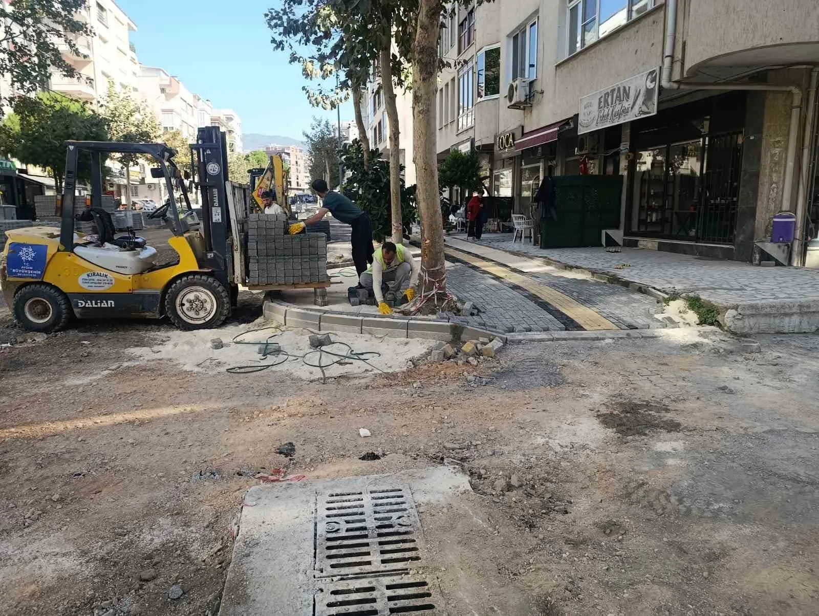 Aydın Büyükşehir Belediyesi kentin dört bir yanında çalışmalarını sürdürüyor - 3