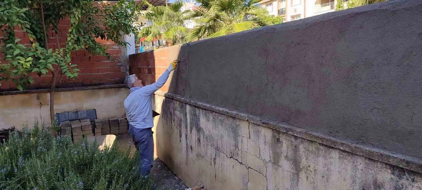 Germencik’te 7 farklı noktada belediye mesaisi sürüyor - 4