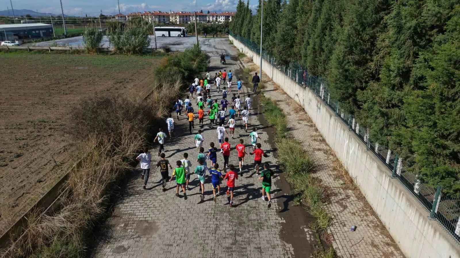 Aydın’da kros heyecanına 281 sporcu katıldı - 4