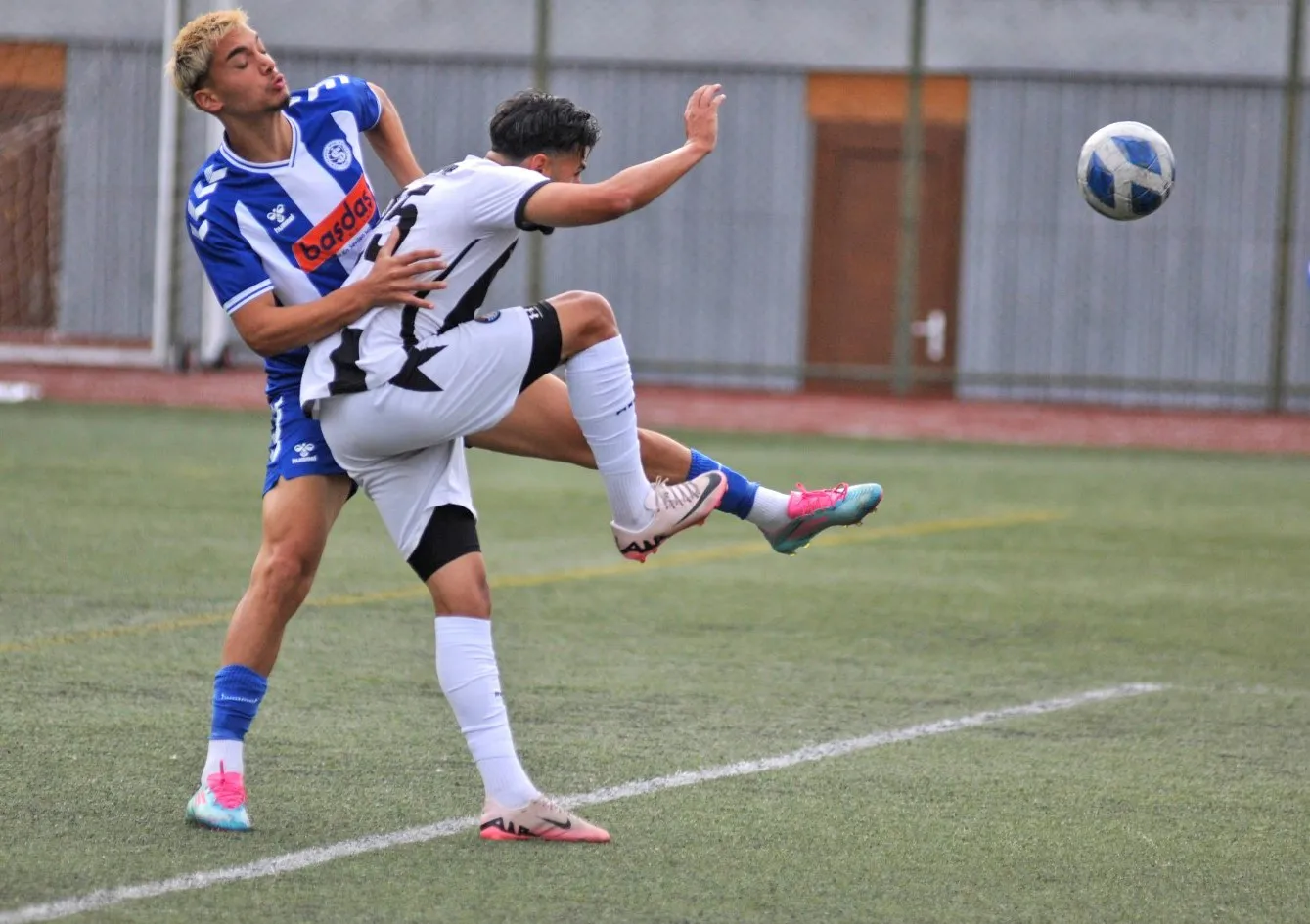 Çeşme Belediyespor, İzmirspor deplasmanından 5-1 mağlubiyetle döndü - 2