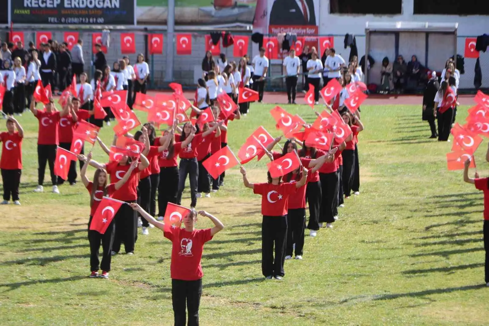 Çivril’de 29 Ekim Cumhuriyet Bayramı coşkuyla kutlandı - 2