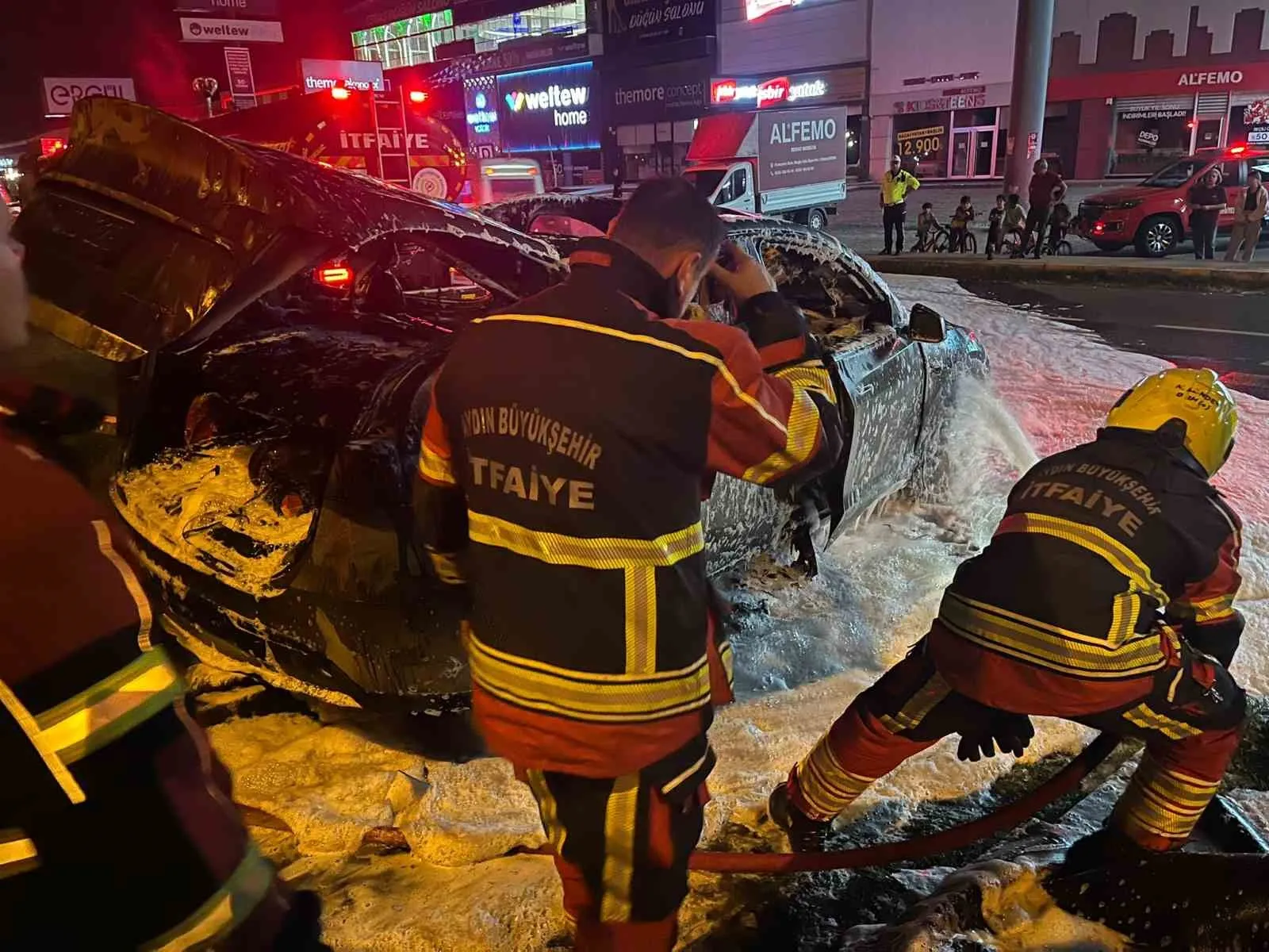 Elektrikli araç yangınlarına karşı Aydın Büyükşehir itfaiyesinden özel donanım - 7