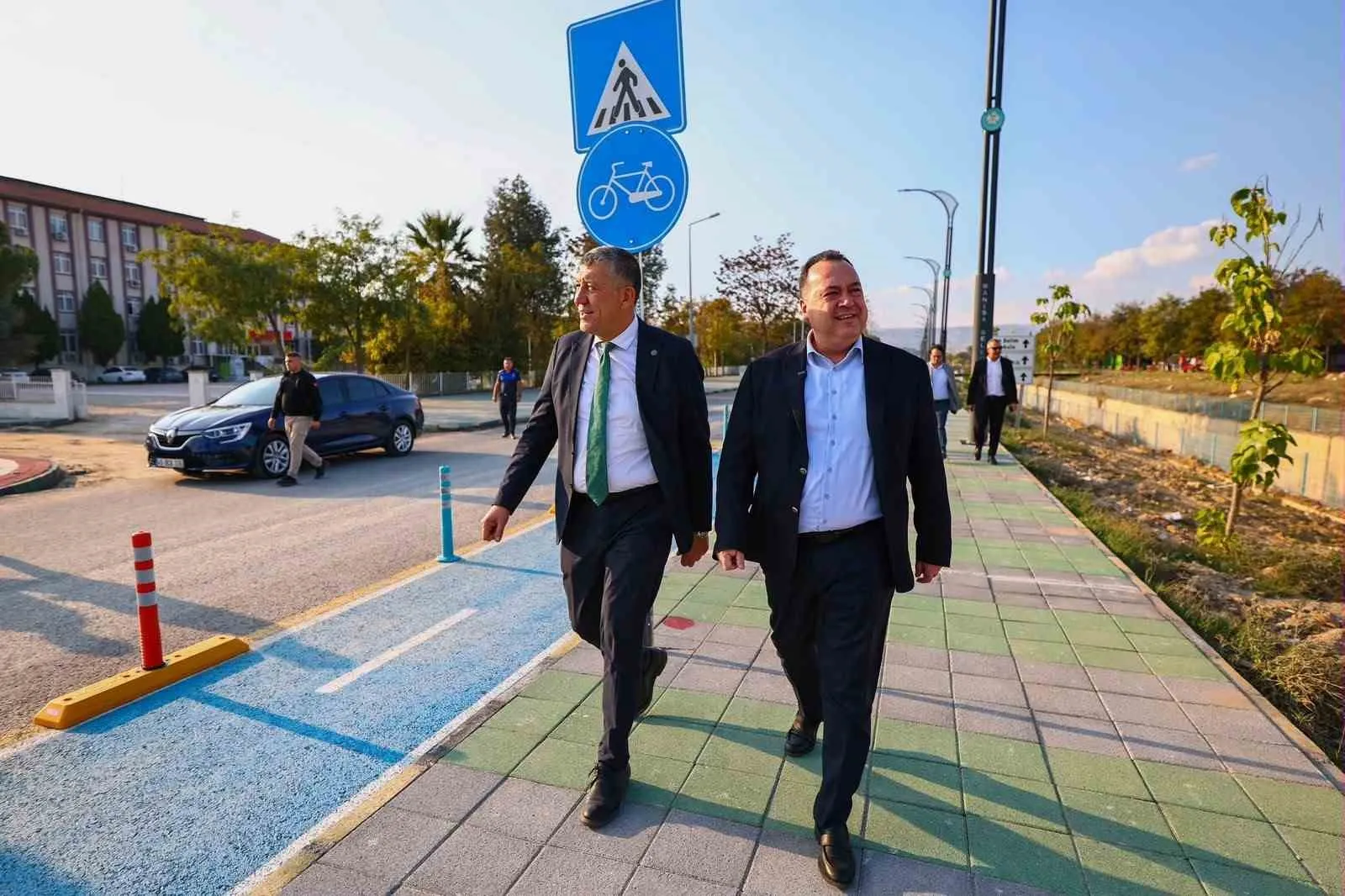 Başkan Dutlulu yürütülen çalışmaları yerinde inceledi - 5