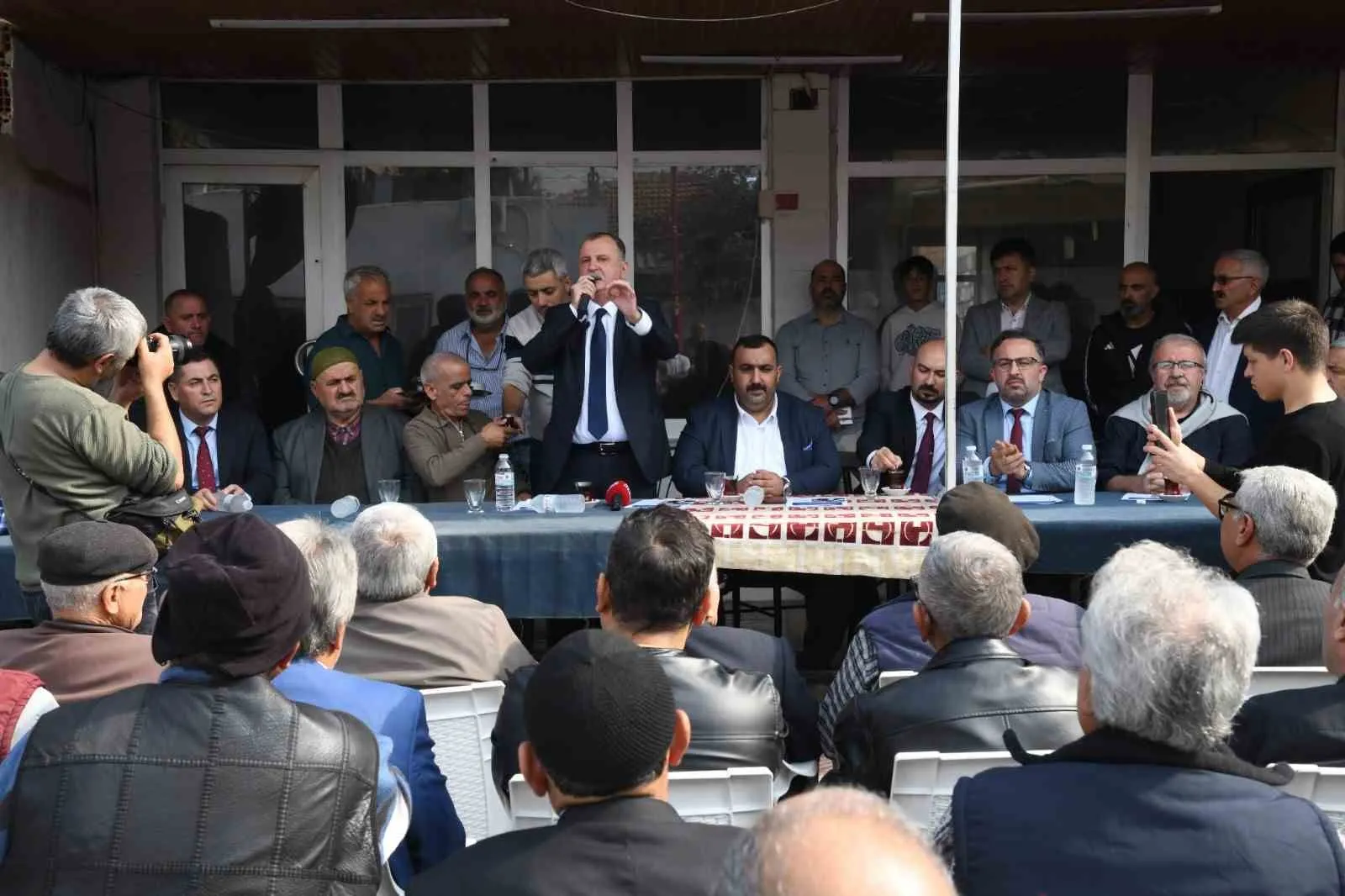 Spil Mahallesi’nden Başkan Balaban’a doğalgaz teşekkürü