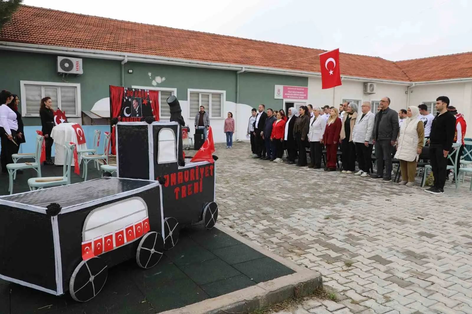 Şehzadeler’de cumhuriyet coşkusu engel tanımadı - 7