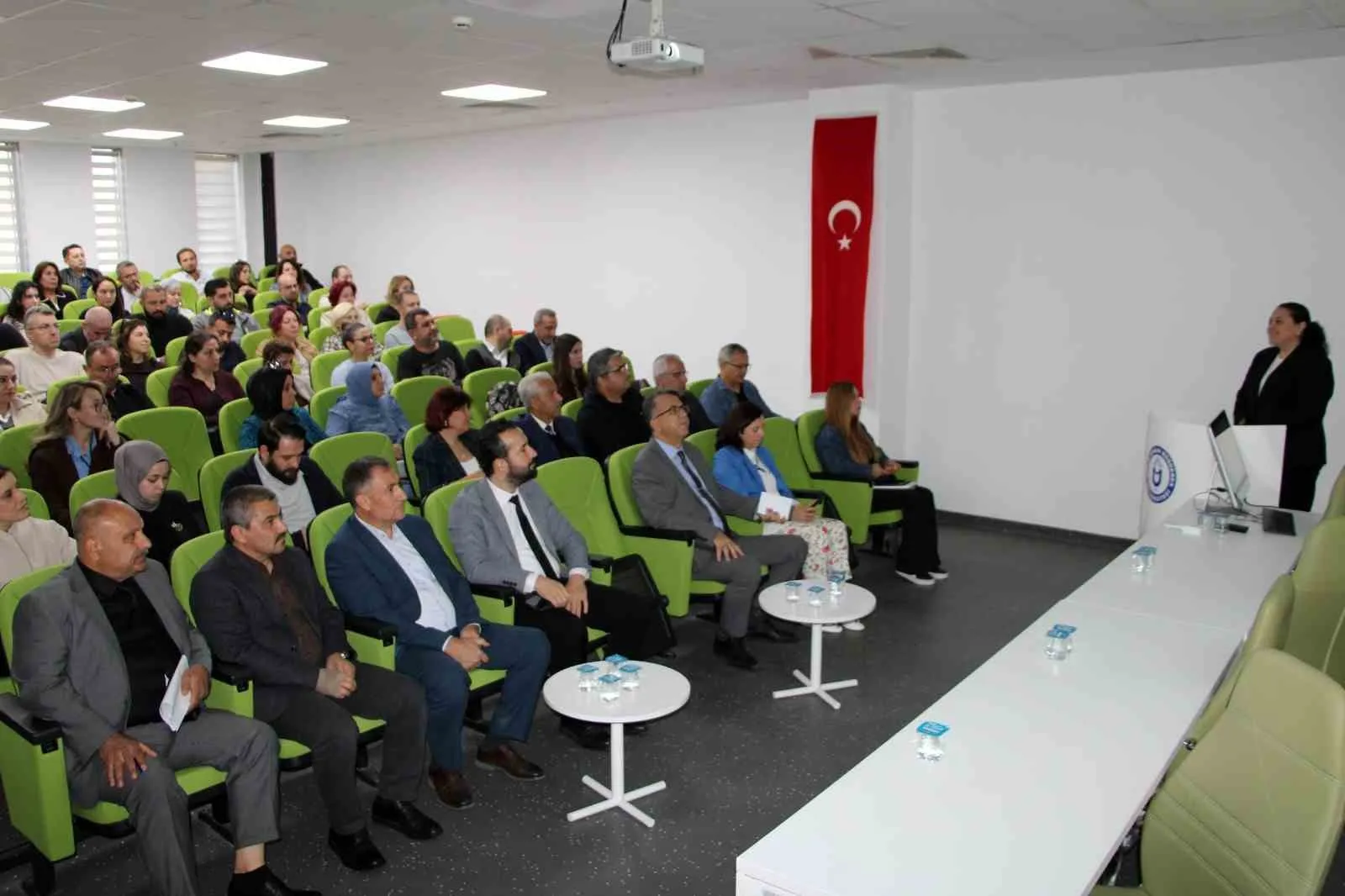 ADÜ’de kişisel verilerin korunmasına yönelik eğitim düzenlendi - 3