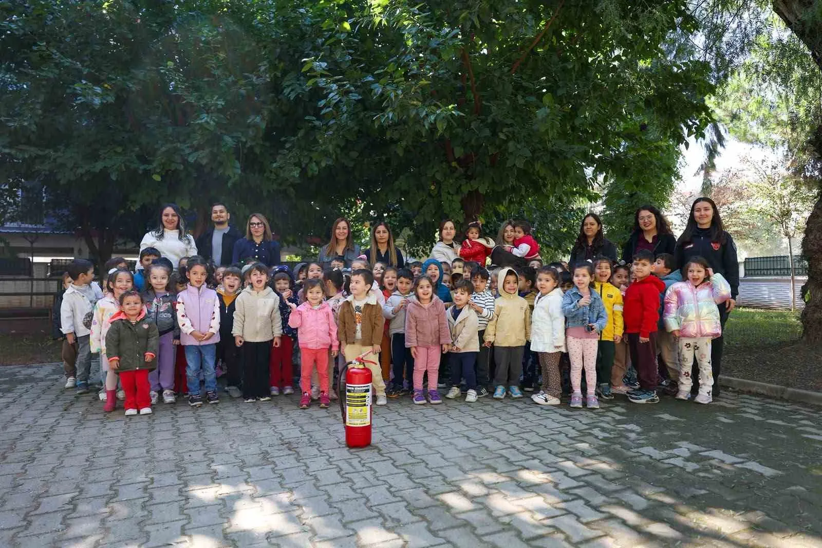 Aydın Büyükşehir Belediyesi Çocuk Gelişim Merkezleri’nde Eğitici İtfaiye etkinliği - 4