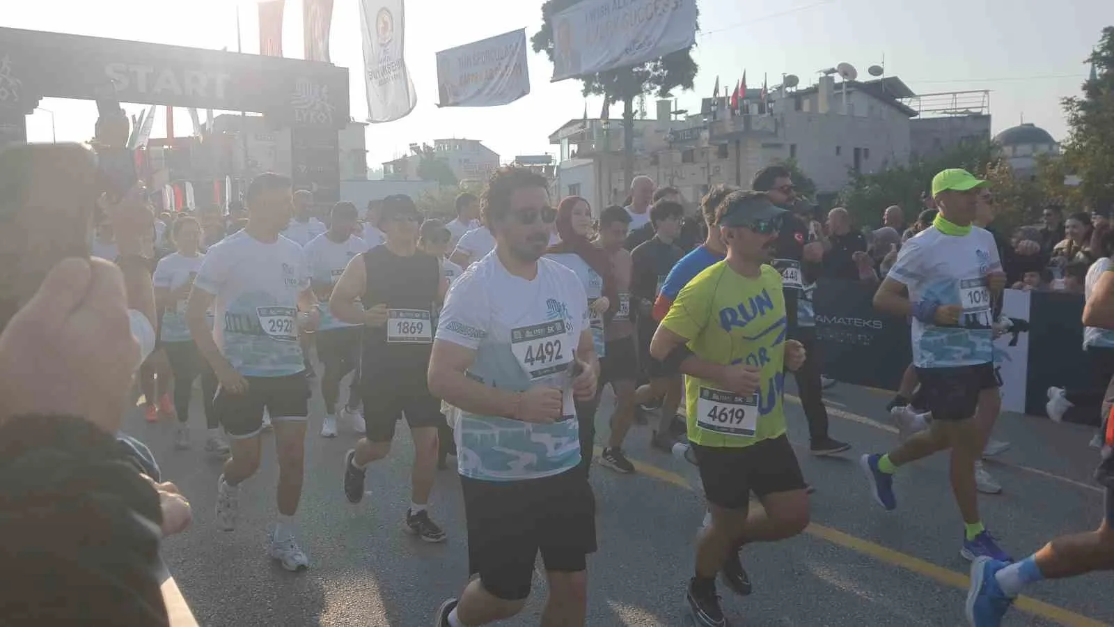 Lykos yarı maratonu’nda binlerce kişi koştu - 2