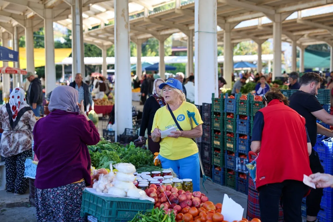 Bodrum’da temizlik ve çevre farkındalığı çalışması