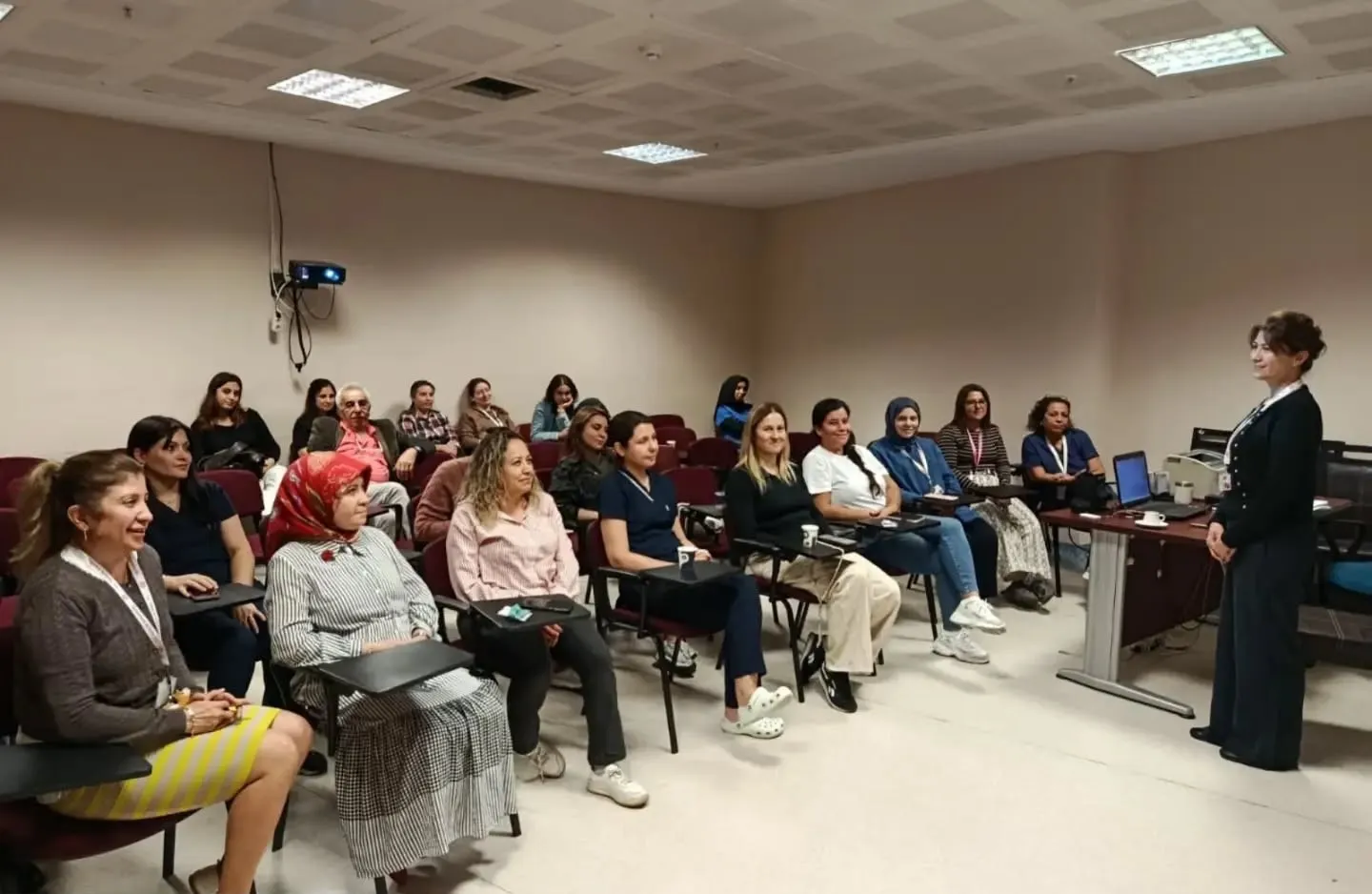 Nazilli’de sağlık çalışanları bilgilerini tazeledi - 6