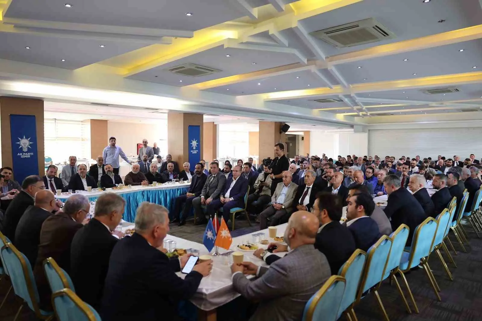 AK Parti İzmir İl Başkanlığında büyük STK buluşması - 2