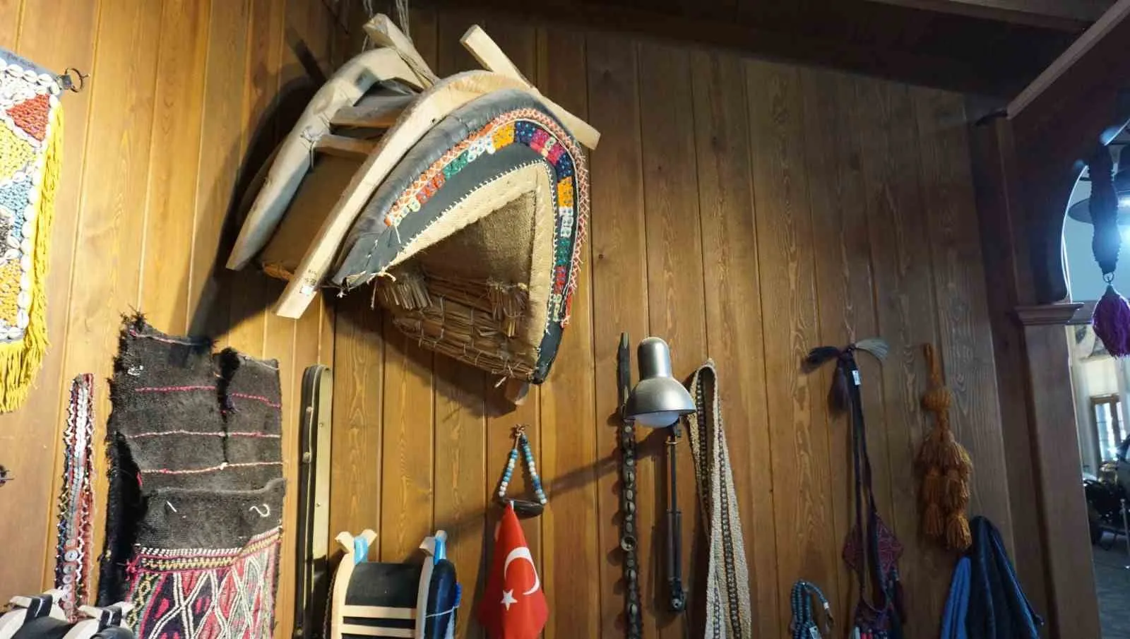 Nurettin usta, semercilik mesleğini minyatürleriyle yaşatmaya çalışıyor - 7