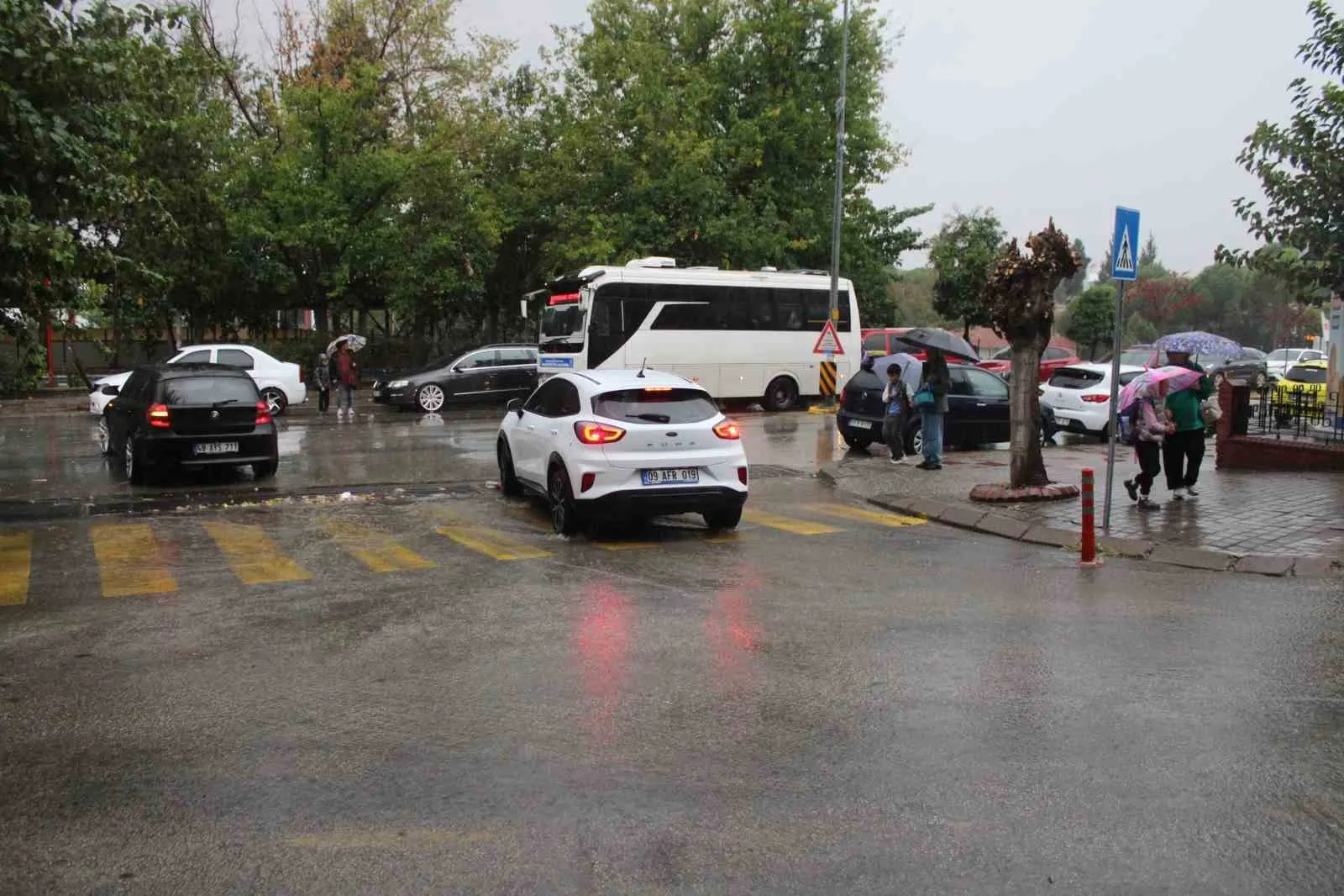 Aydın’da sağanak yağış başladı - 5