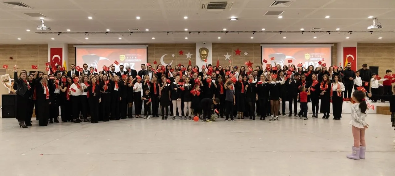 MTK Koleji’nde Cumhuriyet Bayramı coşkuyla kutlandı