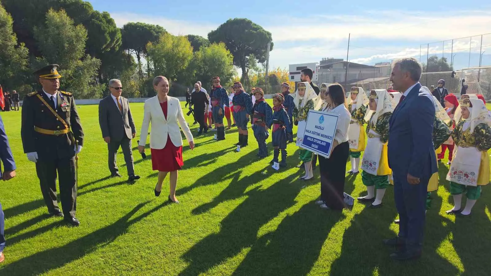 Nazilli’de sokaklar kırmızı beyaza büründü - 2
