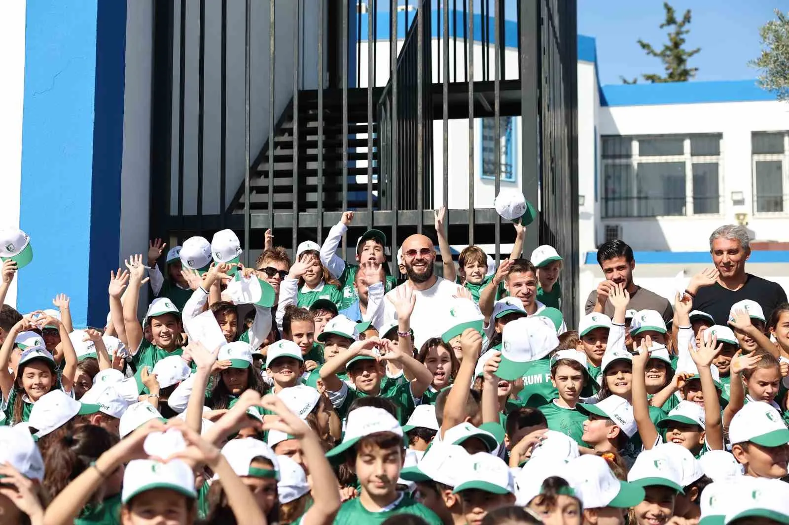 Bodrum FK’dan öğrencilere yeşil beyaz sürpriz - 5