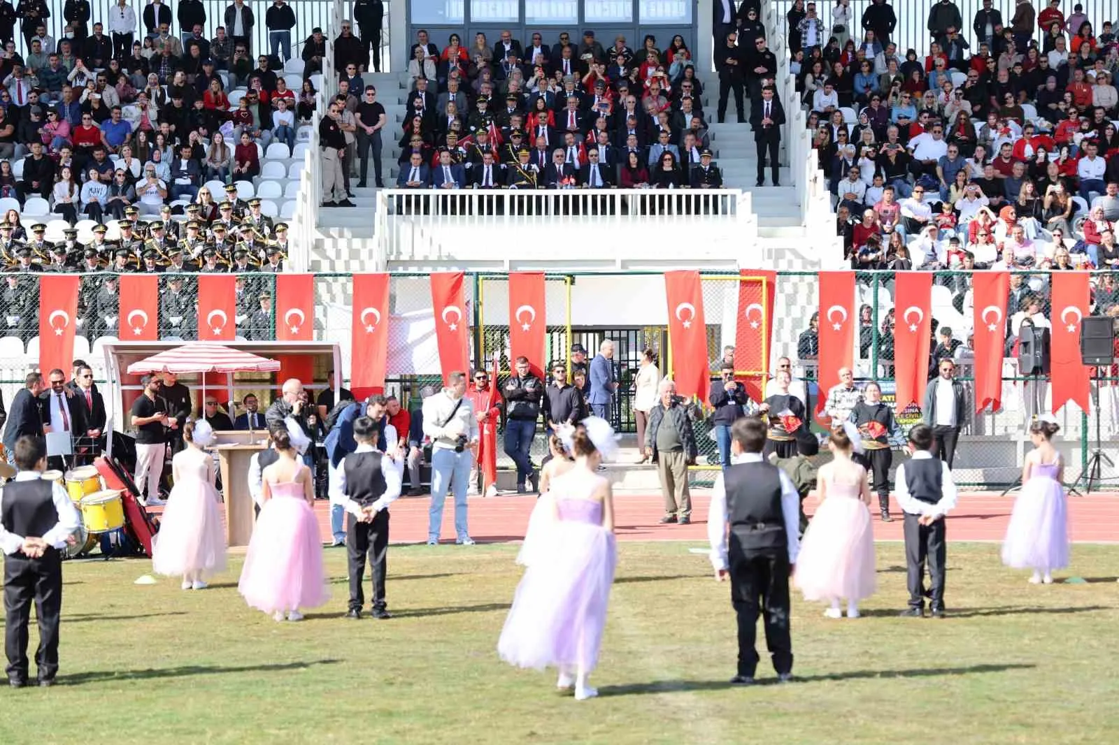 Söke’de Cumhuriyet Bayramı büyük coşkuyla kutlandı