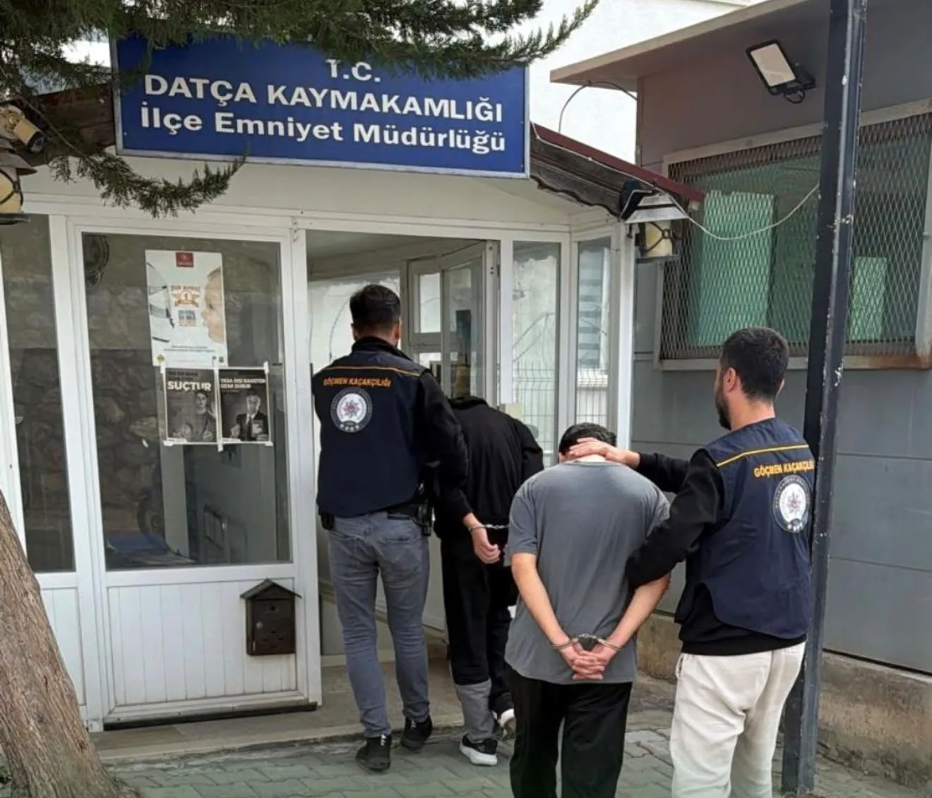 Datça’da kesinleşmiş hapis cezasıyla aranan 2 firari yakalandı