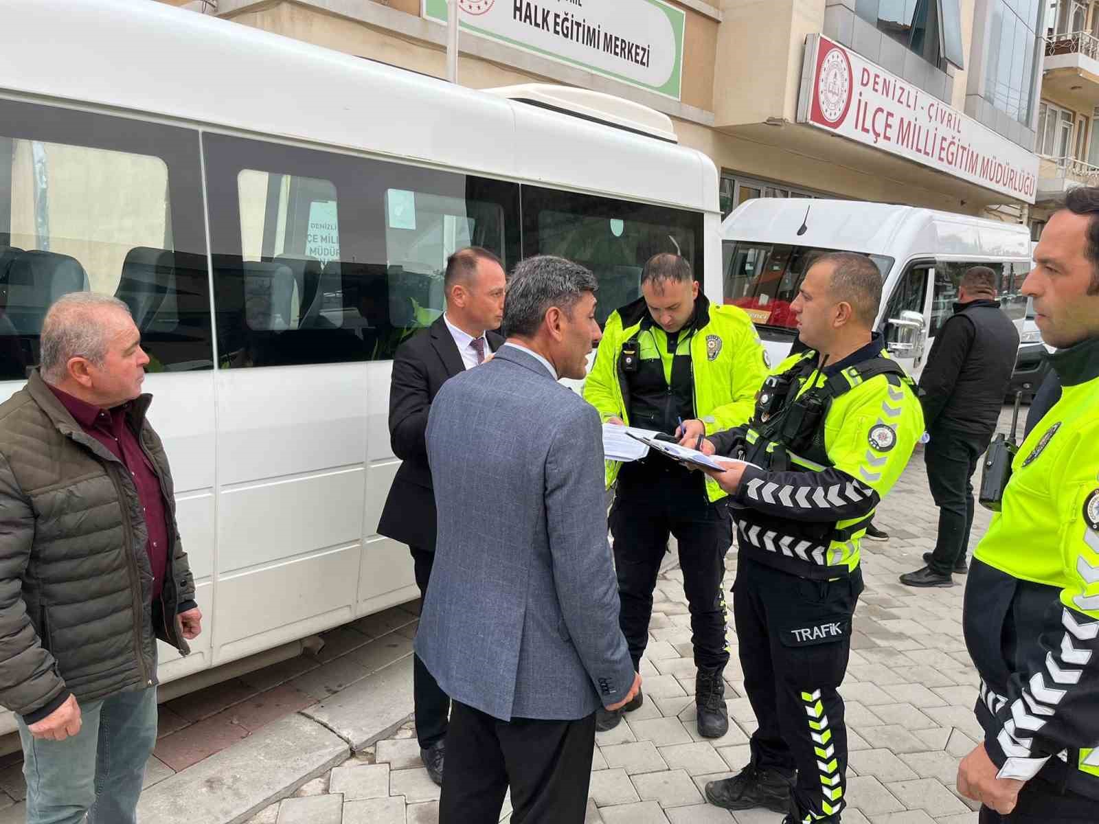 Öğrenci güvenliği için servisler tek tek denetlendi