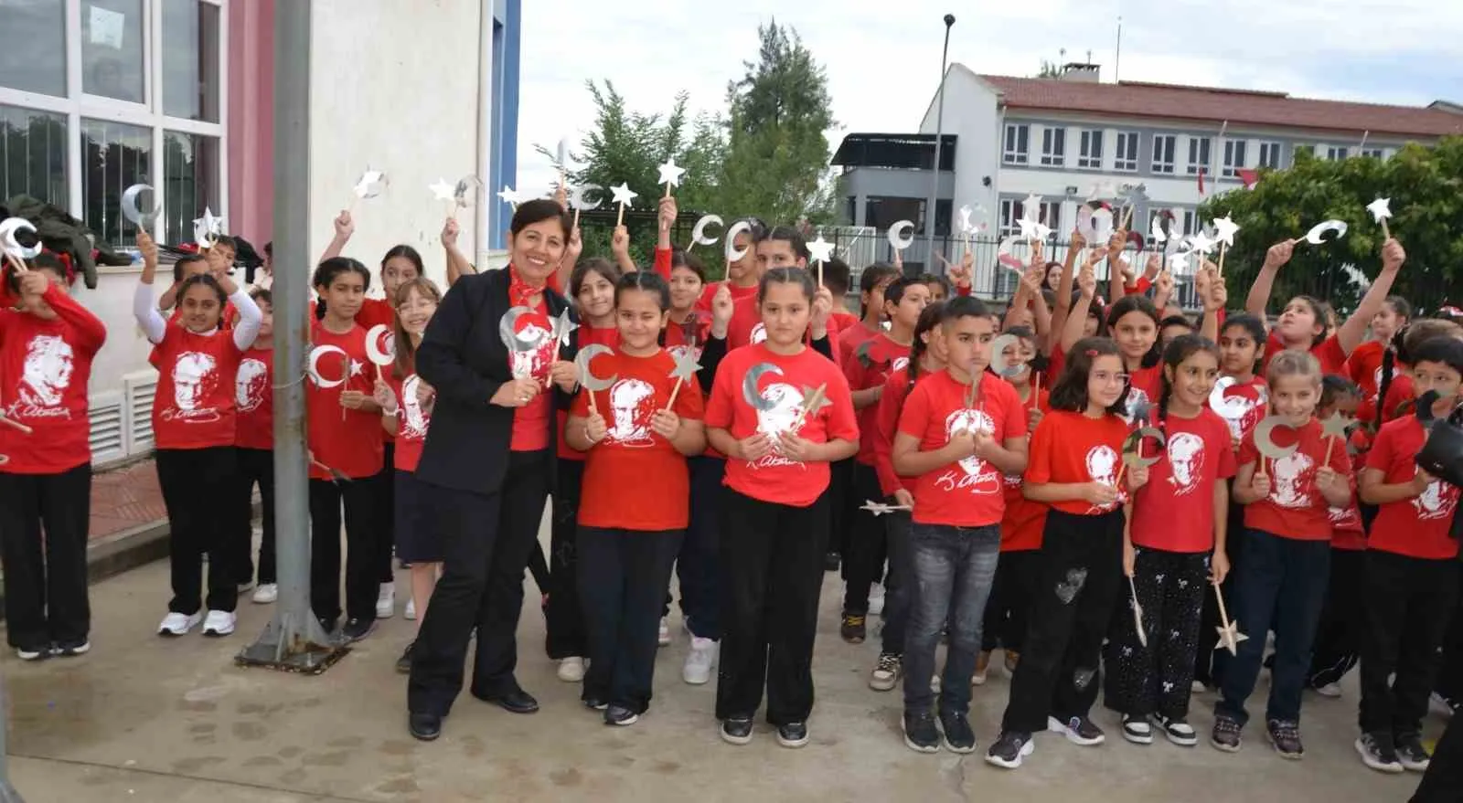 Manisa’da okullarda cumhuriyet coşkusu yaşandı - 4