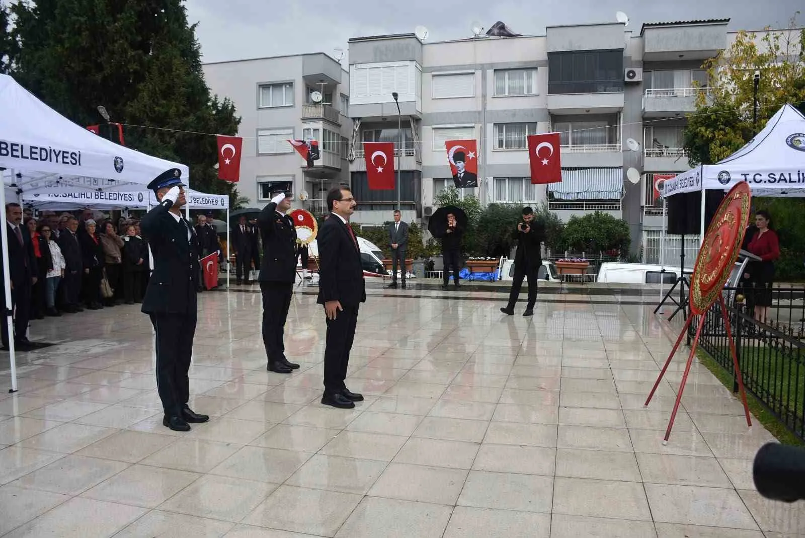 Salihli’de Cumhuriyet coşkusu başladı - 4