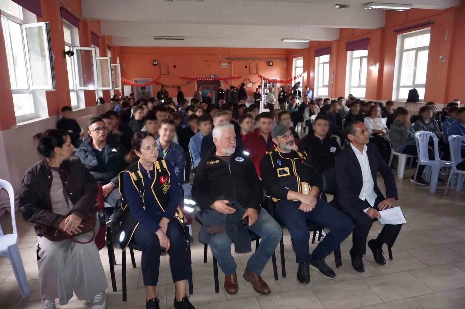 Geleceğin haberleşme teknolojileri Bergama’da hayata geçiyor - 2